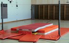 À l'article: Athlétisme – Perche: Saut à la perche dans la salle de sport