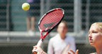 Zum Artikel: Tennis – Doppel: Handgelenkmarathon