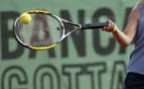 À l'article: Tennis – Double: Raquette volante