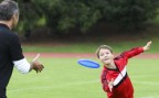 À l'article: Frisbee: Lancer et attraper