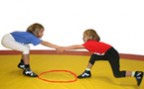 Zum Artikel: J+S-Kids – Ringen: Lektion 4 «Spielen, Raufen und Kämpfen l»