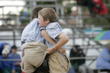 À l'article: J+S-Kids – Lutte suisse: Leçon 10 «James Bond»