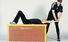 Krafttraining zu zweit – Oberkörper: Pull-over Zum Artikel: Krafttraining zu zweit – Oberkörper: Pull-over