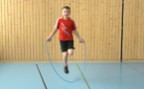Zum Artikel: Leichtathletik – Tests: 2.4 Seilspringen – Niveau 2 (U8/U10)