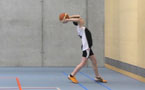 À l'article: Tests d'athlétisme: 4.4 Lancer à une et deux mains – Niveau 4 (U12/U14)
