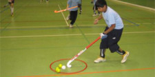 Vai all'articolo: G+S-Kids – Hockey su prato: Lezione 9 – «Combinazioni e 2:1»