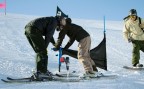 À l'article: Camps de sports de neige – En piste: Traçage d’un slalom géant