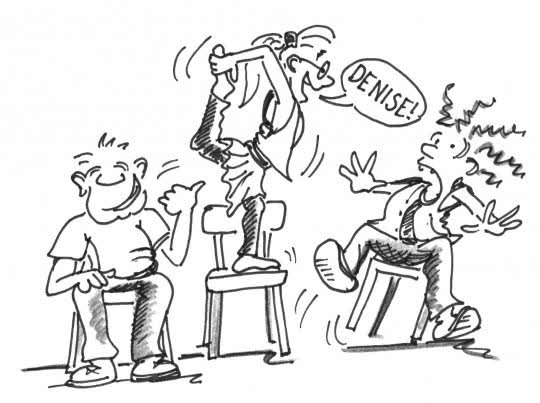 Dessin: trois seniors effectuent un jeu sur une chaise.