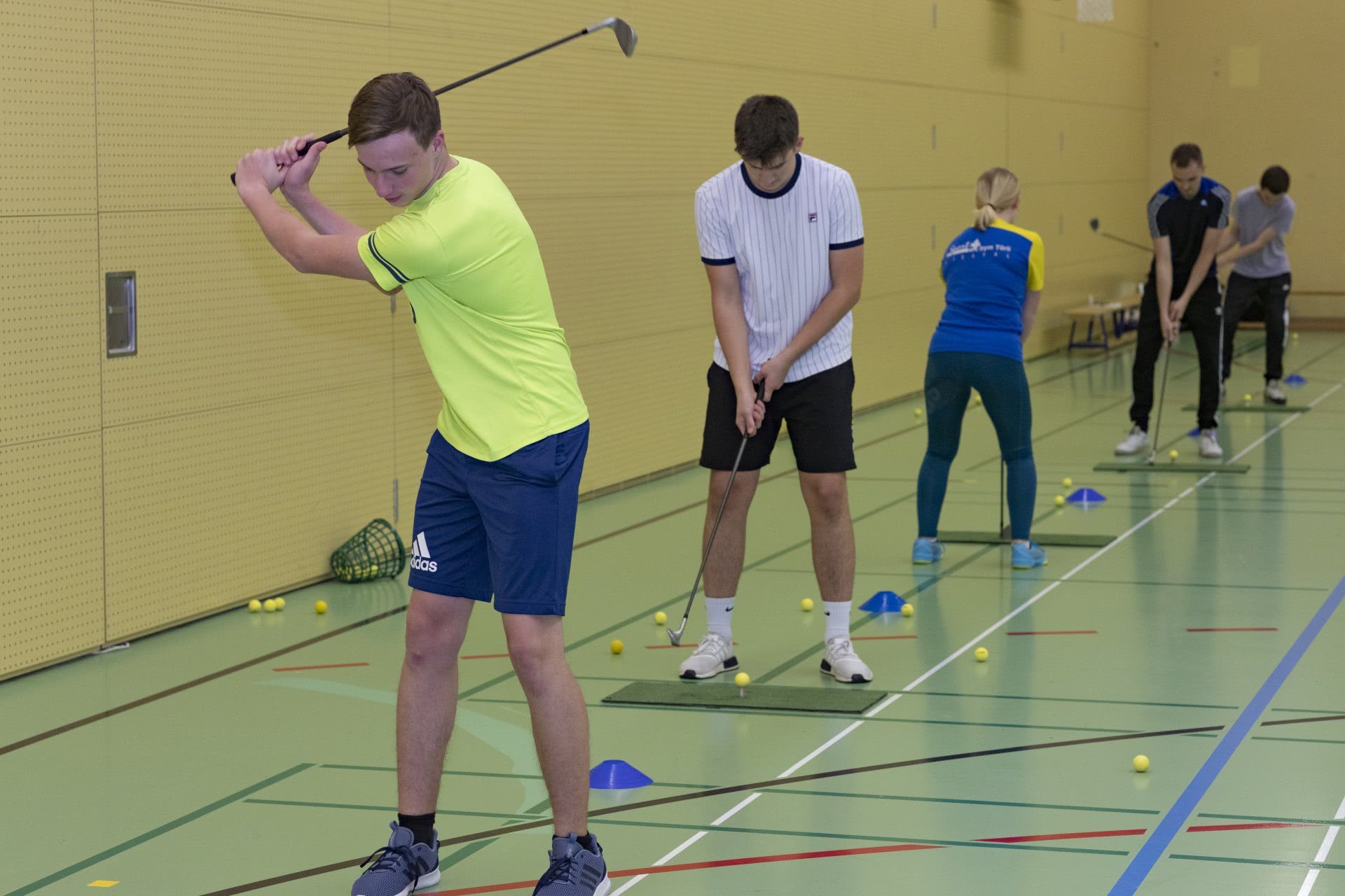 Gott runterlassen Extrem wichtig golf abschlag üben Zuhause Harmonisch Organ Gott runterlassen Extrem wichtig golf abschlag üben Zuhause Harmonisch Organ