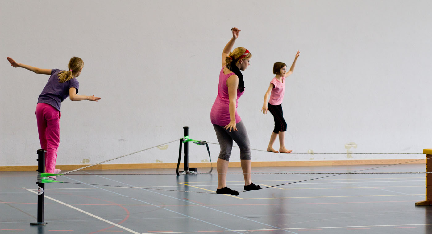 Slackline Das eigene Niveau kennen » mobilesport.ch